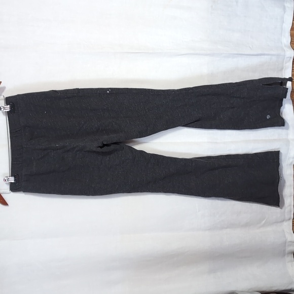 American Eagle Soft Black Flare Sweatpants Size Extra Small **Paint Stains** - Picture 4 of 8